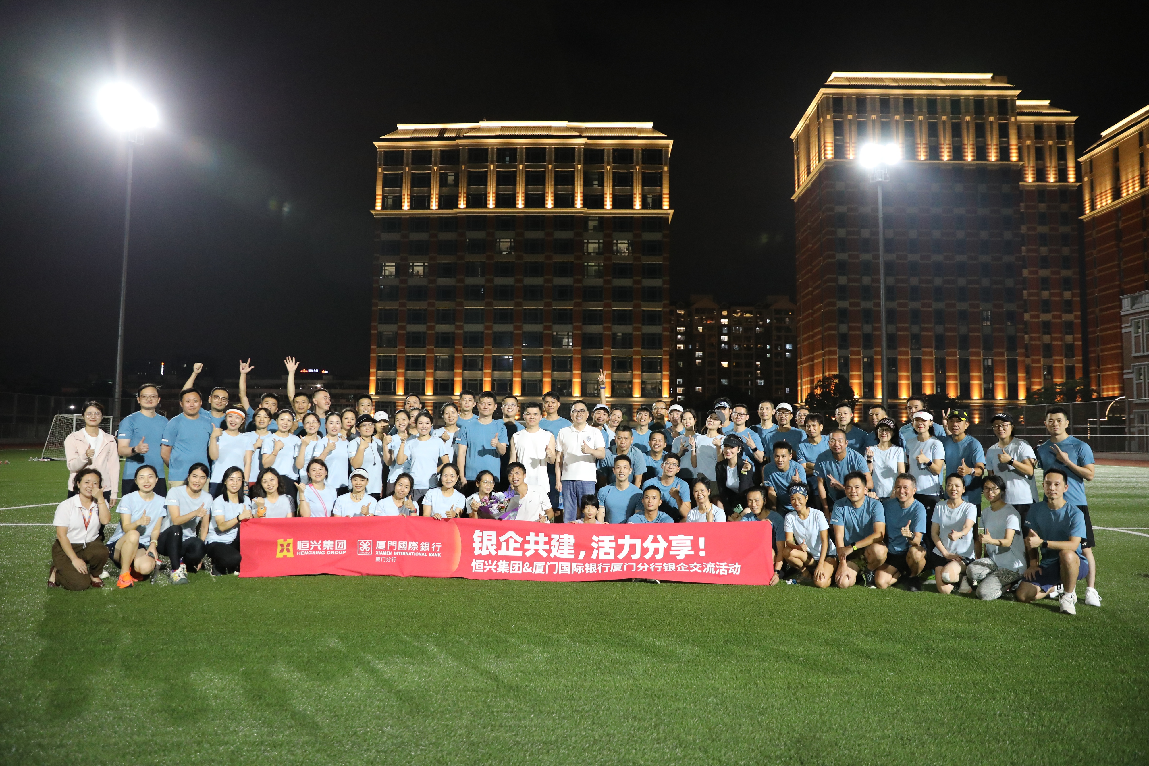 81332f35a793788d293608bbd52badb_副本.jpg 81332f35a793788d293608bbd52badb_副本.jpg